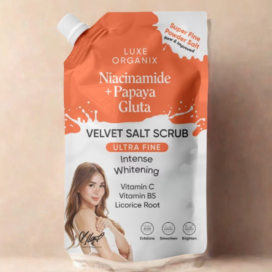 Luxe Organix Niacinamide Plus Papaya Gluta Velvet Salt Scrub 300g