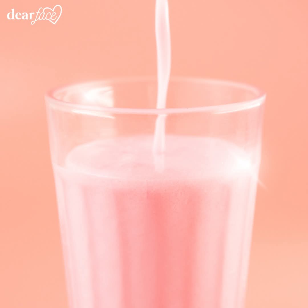 DEAR FACE Beauty Milk - Stawberries & Cream 180g