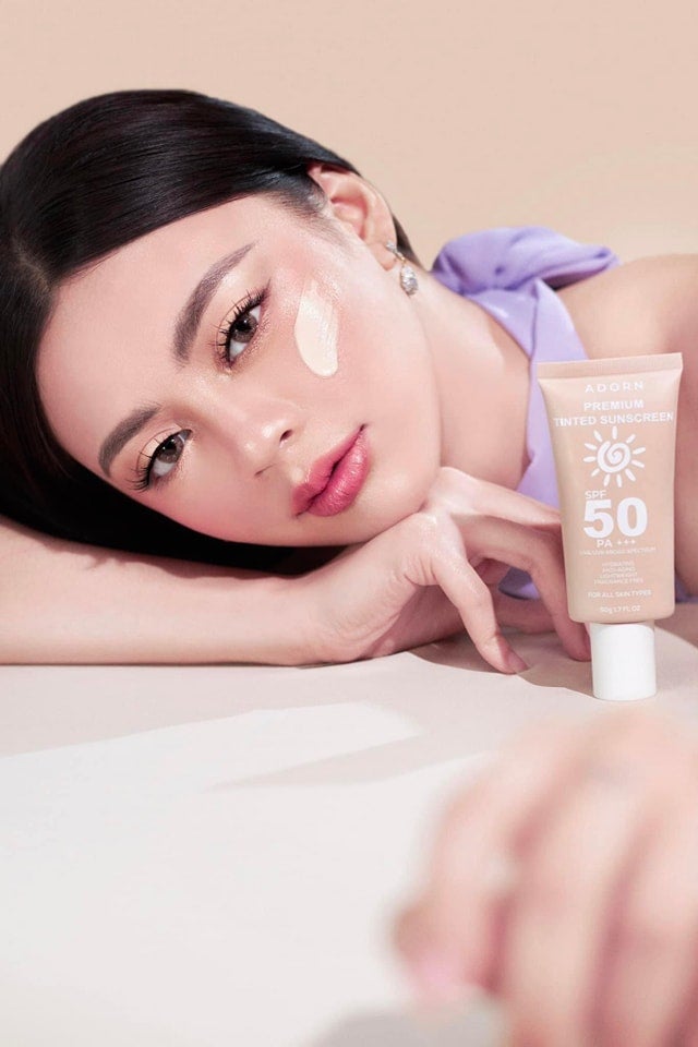 Adorn Premium Tinted Sunscreen SPF 50 PA+++ 50g